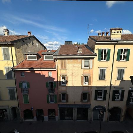 La Mansardina Di San Leonardo Leilighet Bergamo Eksteriør bilde