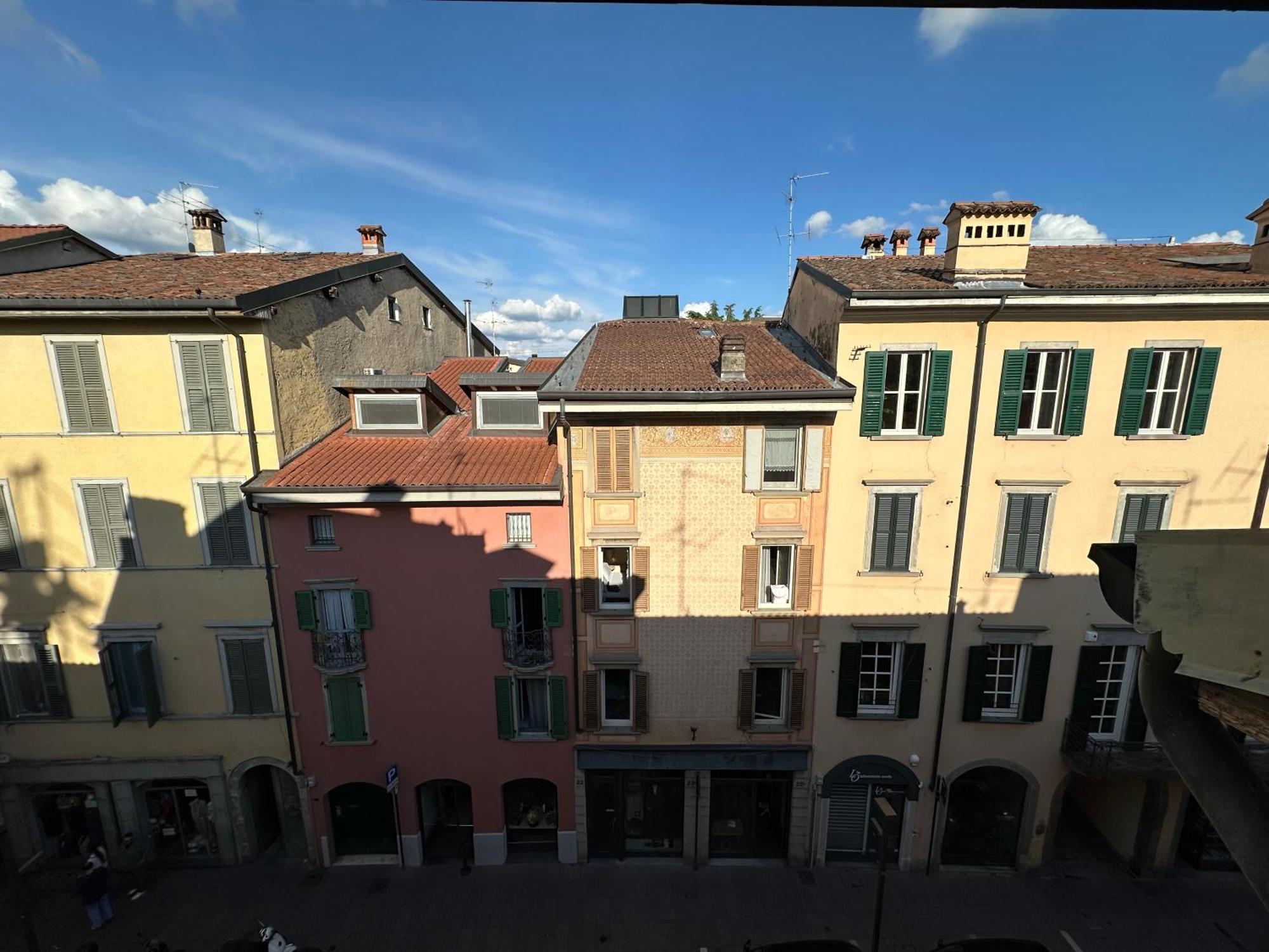 La Mansardina Di San Leonardo Leilighet Bergamo Eksteriør bilde